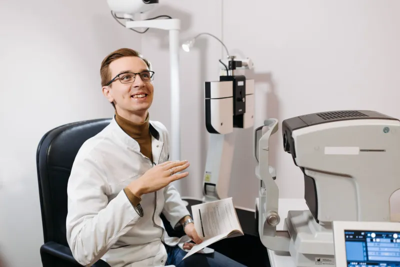 The Positions That Never Appear Online: Unlocking the Unadvertised Optometry Job Market